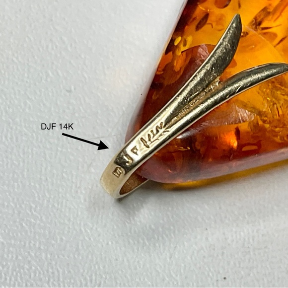 14K Gold Amber Pendant for Necklace - Picture 5 of 8